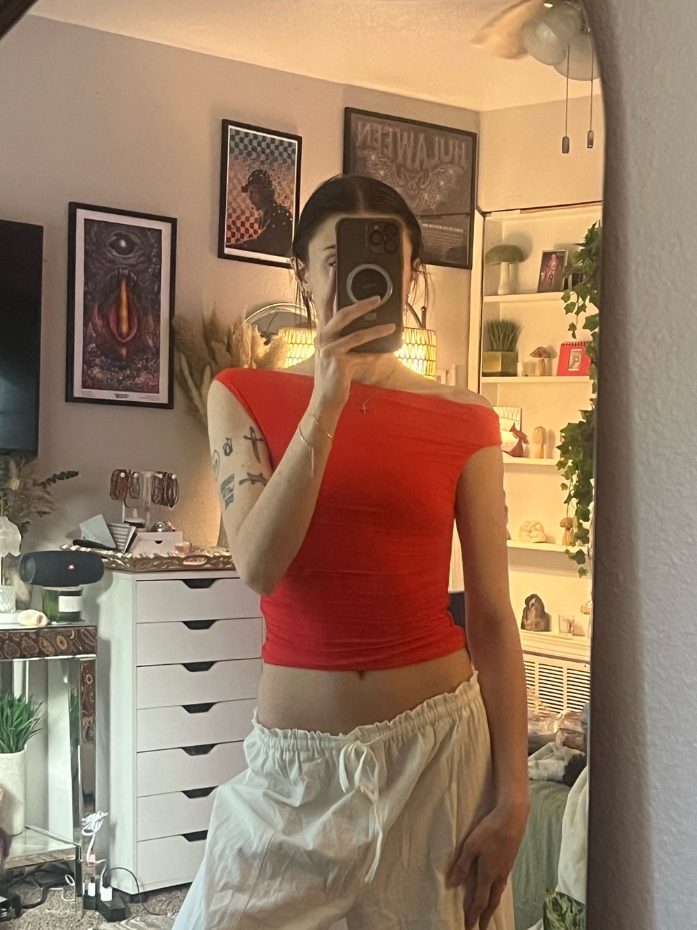 Red Asymmetric Top